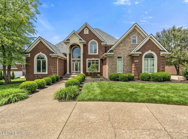 13203 Hampton Cir, Goshen, KY 40026