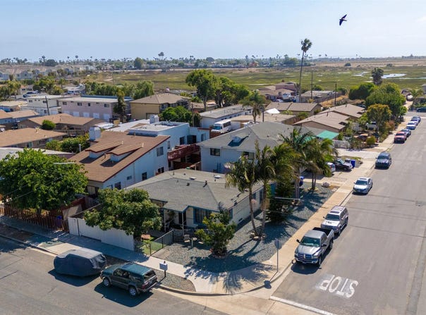 408-14 Delaware St, Imperial Beach, CA 91932