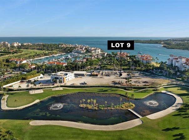 1009 Links Dr, Miami Beach, FL 33109