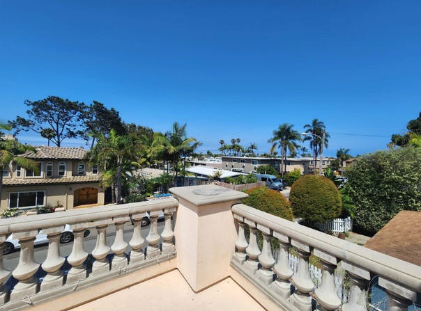 2265 Manchester, Cardiff, CA 92007
