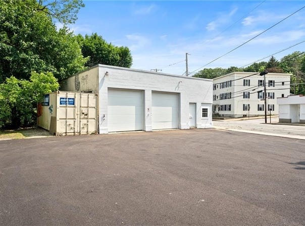 250 Manville Road, Woonsocket, RI 02895