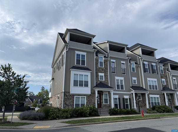 5471 GOLF DR, Crozet, VA 22932