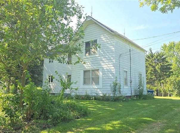 27460 Sprague Road, Olmsted Twp, OH 44138