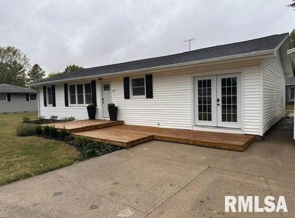 111 Brogdon Street, Murrayville, IL 62668