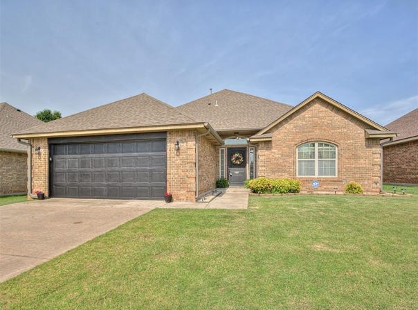 3117 Loren Drive, Moore, OK 73160