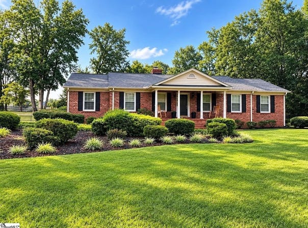103 knollview Drive, Laurens, SC 29360