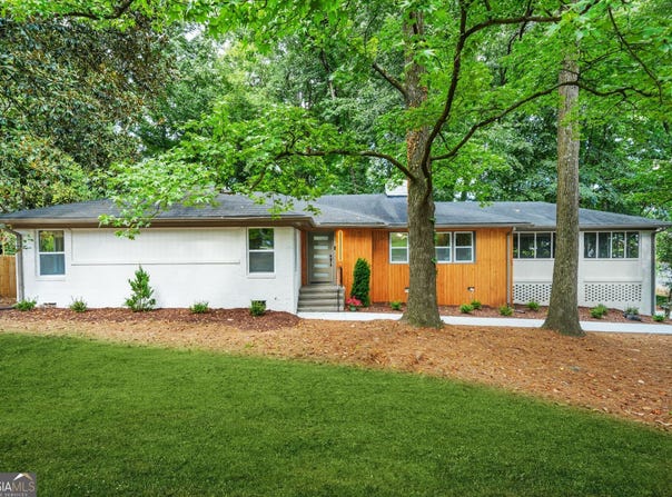 5975 Brookgreen Rd, Sandy Springs, GA 30328