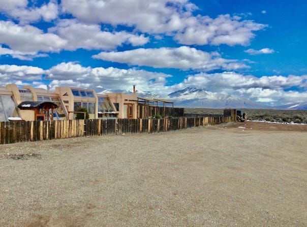 241 Tune Drive, El Prado, NM 87529