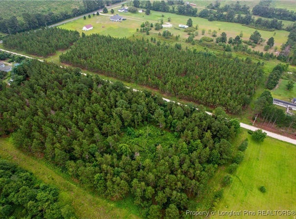 1157 Gainey Road, Raeford, NC 28376