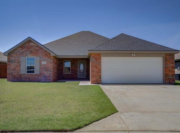 8825 13th Street, Lubbock, TX 79416