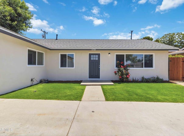 1232 Whitcomb Avenue, Simi Valley, CA 93065