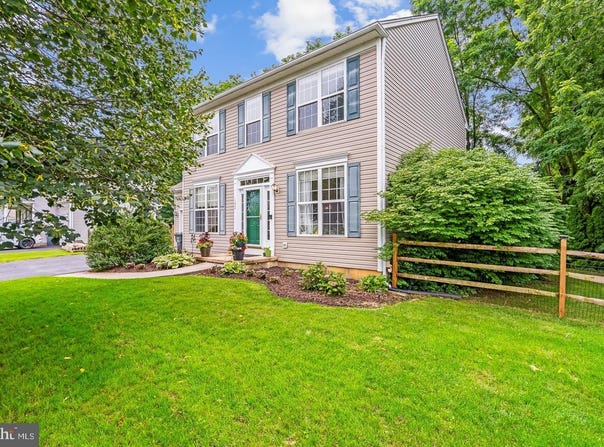 132 NEWPORT CIR, ATGLEN, PA 19310