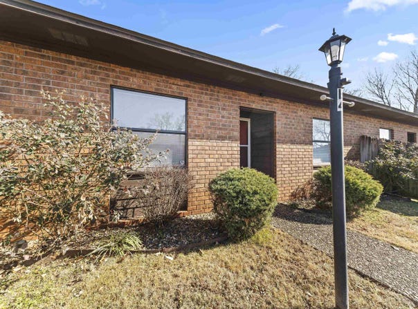 301 HAMMOND, Hot Springs, AR 71913