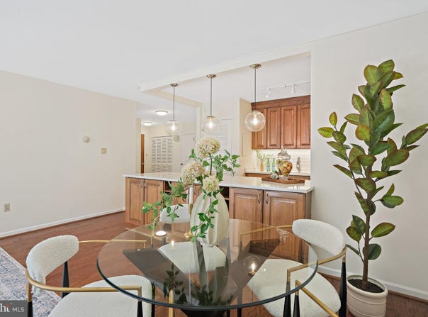 2555 PENNSYLVANIA AVENUE NW, WASHINGTON, DC 20037