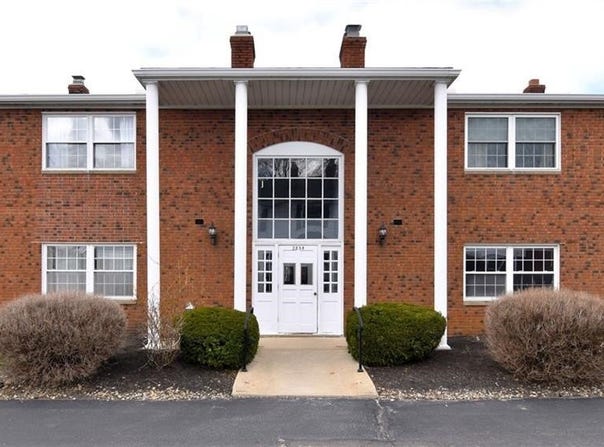2854 Pease Drive unit: 202, Rocky River, OH 44116