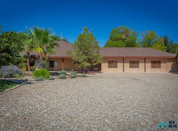 5809 Chisum, Roswell, NM 88203