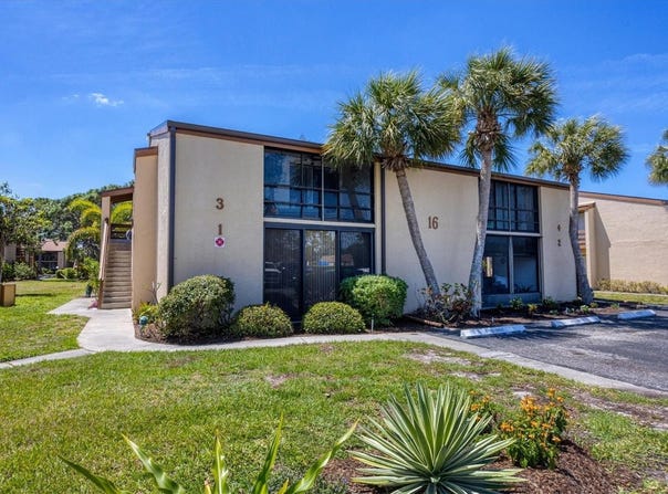 16 QUAILS RUN BOULEVARD, ENGLEWOOD, FL 34223