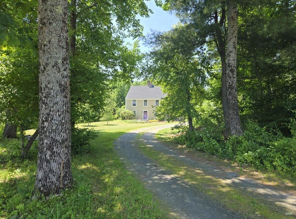 32 Old Fairgrounds Road, Readfield, ME 04355