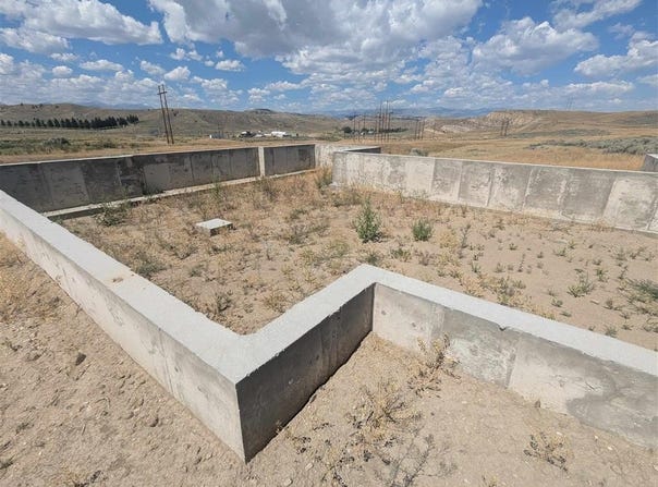322 Irish Rock Dr, Meeteetse, WY 82433