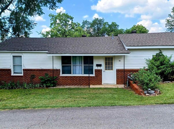 705 E DRILLING Street, Morrilton, AR 72110