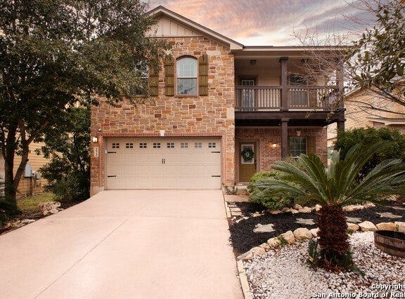 572 Stonebrook Dr, Cibolo, TX 78108-3363