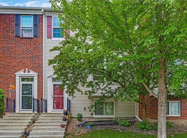 4107 Scott Avenue N, Robbinsdale, MN 55422