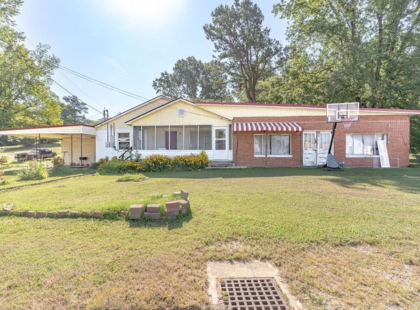 2075 S 141 Highway, Paragould, AR 72450