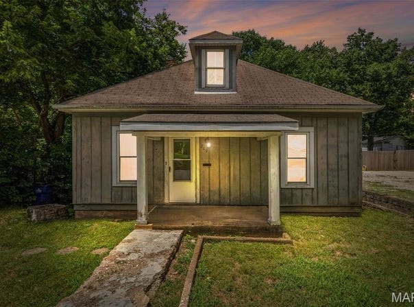 209 Gabarino Street, Festus, MO 63028