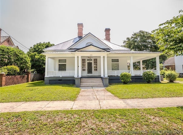 1206 Elm Street N, Lumberton, NC 28358