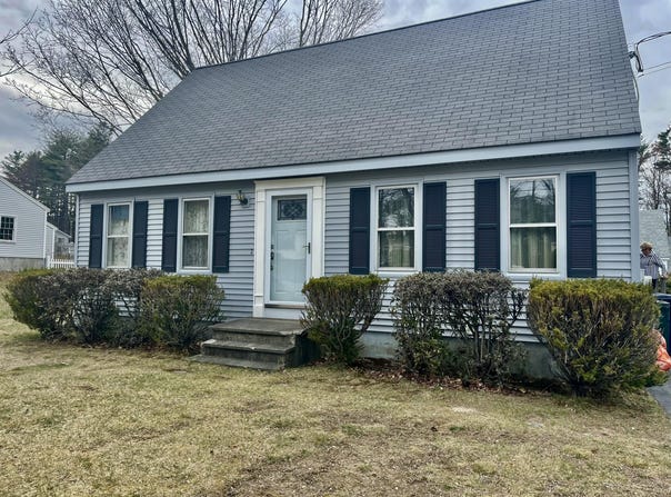 17 Greenfield Lane, Biddeford, ME 04005