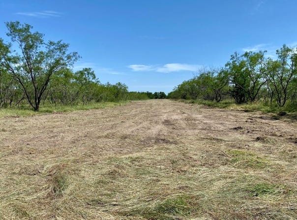04ld 1127 LCR 607, Mart, TX 76664