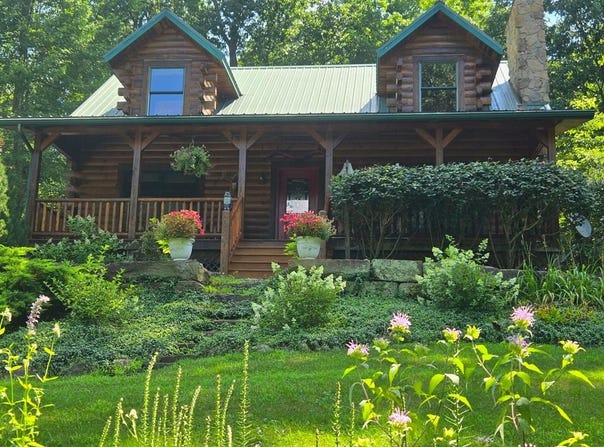 1406 Pearl Drive, Loudonville, OH 44842