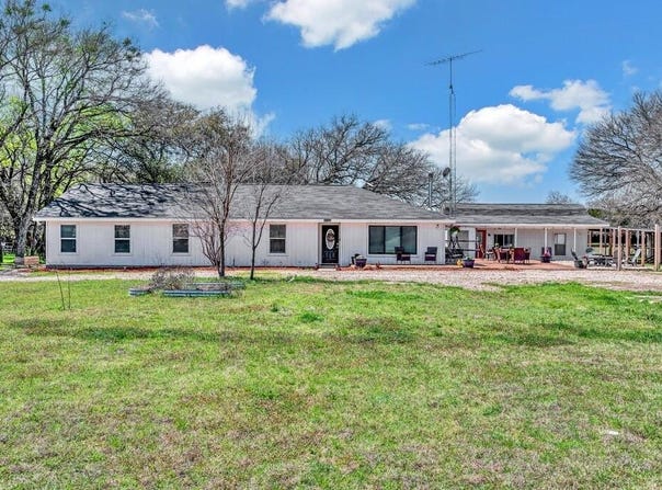 1835 Fort Graham Road, Waco, TX 76705