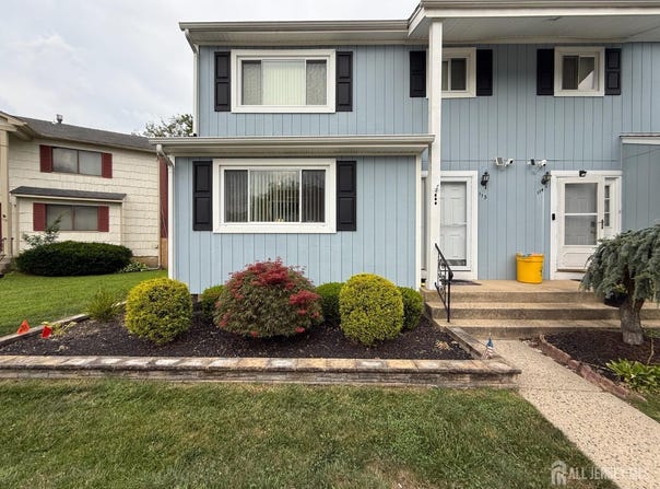 113 Benjamin Court, South Brunswick, NJ 08810