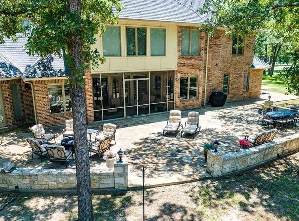 167 Saint Andrews Drive E, Mabank, TX 75156