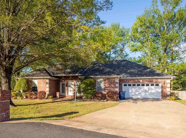 42 Glendale Drive, Cabot, AR 72023