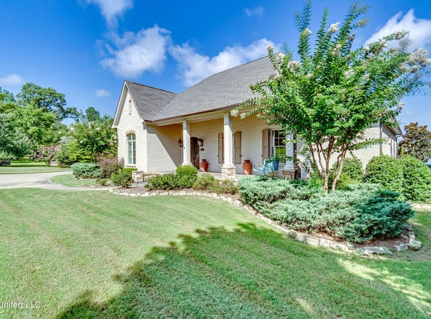 294 Dover Lane, Madison, MS 39110
