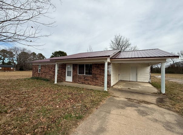 40 Goodwin Addition DR, Paris, AR 72855
