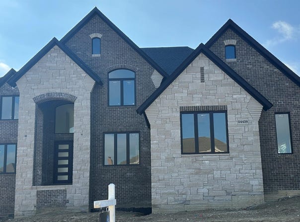 54438 Carrington, Shelby Twp, MI 48316-1368