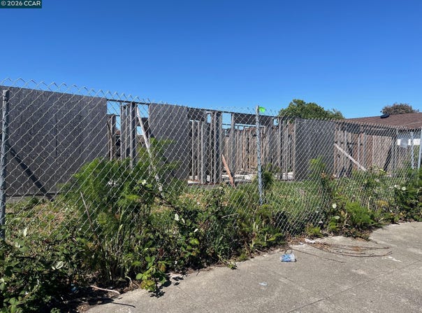 345 grove, Richmond, CA 94801