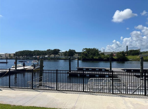 15 DEL PALMA DRIVE, PALM COAST, FL 32137