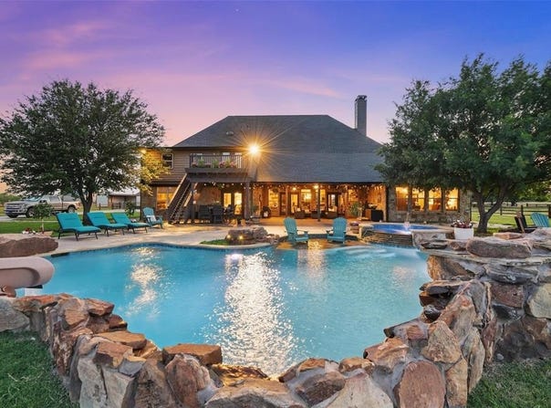 12201 Madison Lane, Justin, TX 76247