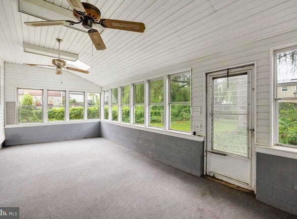 108 LINDEN AVENUE, WOODBURY HEIGHTS, NJ 08097