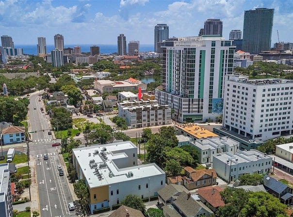 755 CALLA TERRACE N, ST PETERSBURG, FL 33701