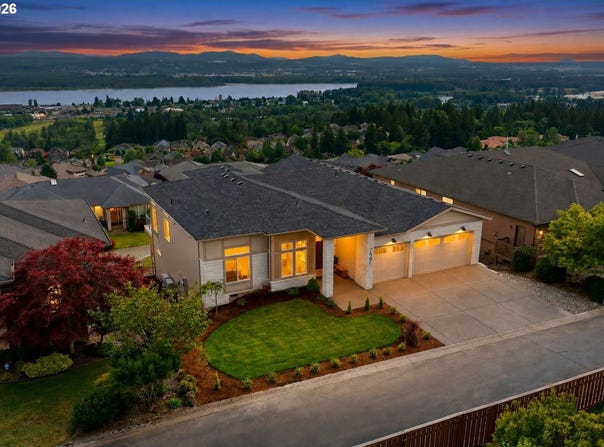 727 W ALDER Ct, Washougal, WA 98671