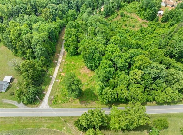 2595 Slate Road, King, NC 27021
