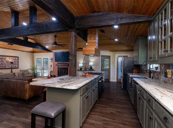 2604 Forest Lane Circle, Corsicana, TX 75110