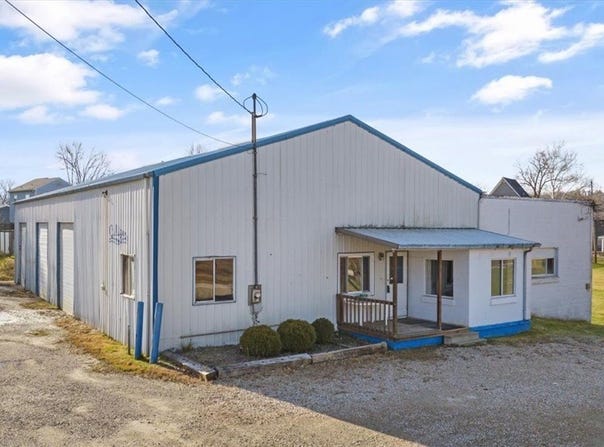 316 16th Street, Vienna, WV 26105