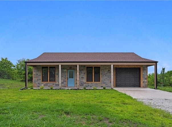 26696 235th Street, McLouth, KS 66054