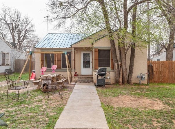 1306 James, Sweetwater, TX 79556